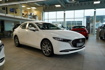 2025 Mazda3 4SN 2.0L e-SKYACTIV X 186 KM 6AT FWD Exclusive-line